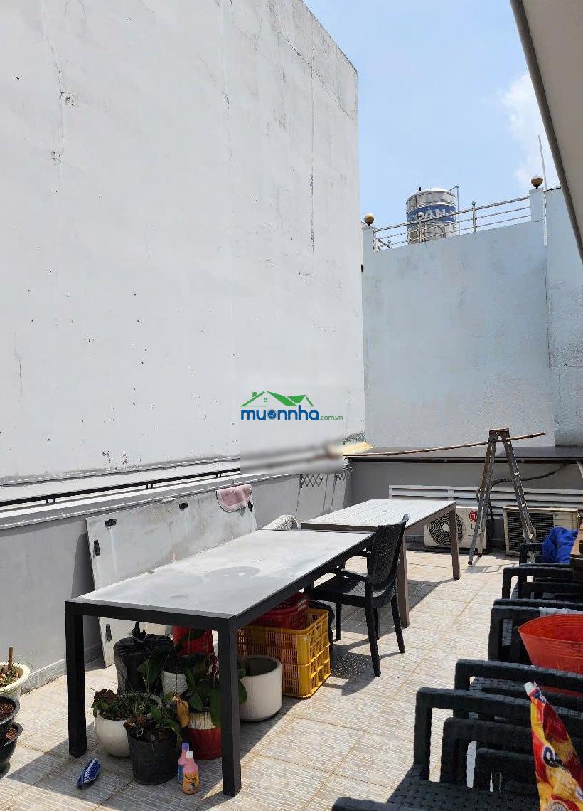 Bán nhà 3 tầng 68m2 đường cao thắng, gần chợ phú nhuận. lh: 0903 799 ***