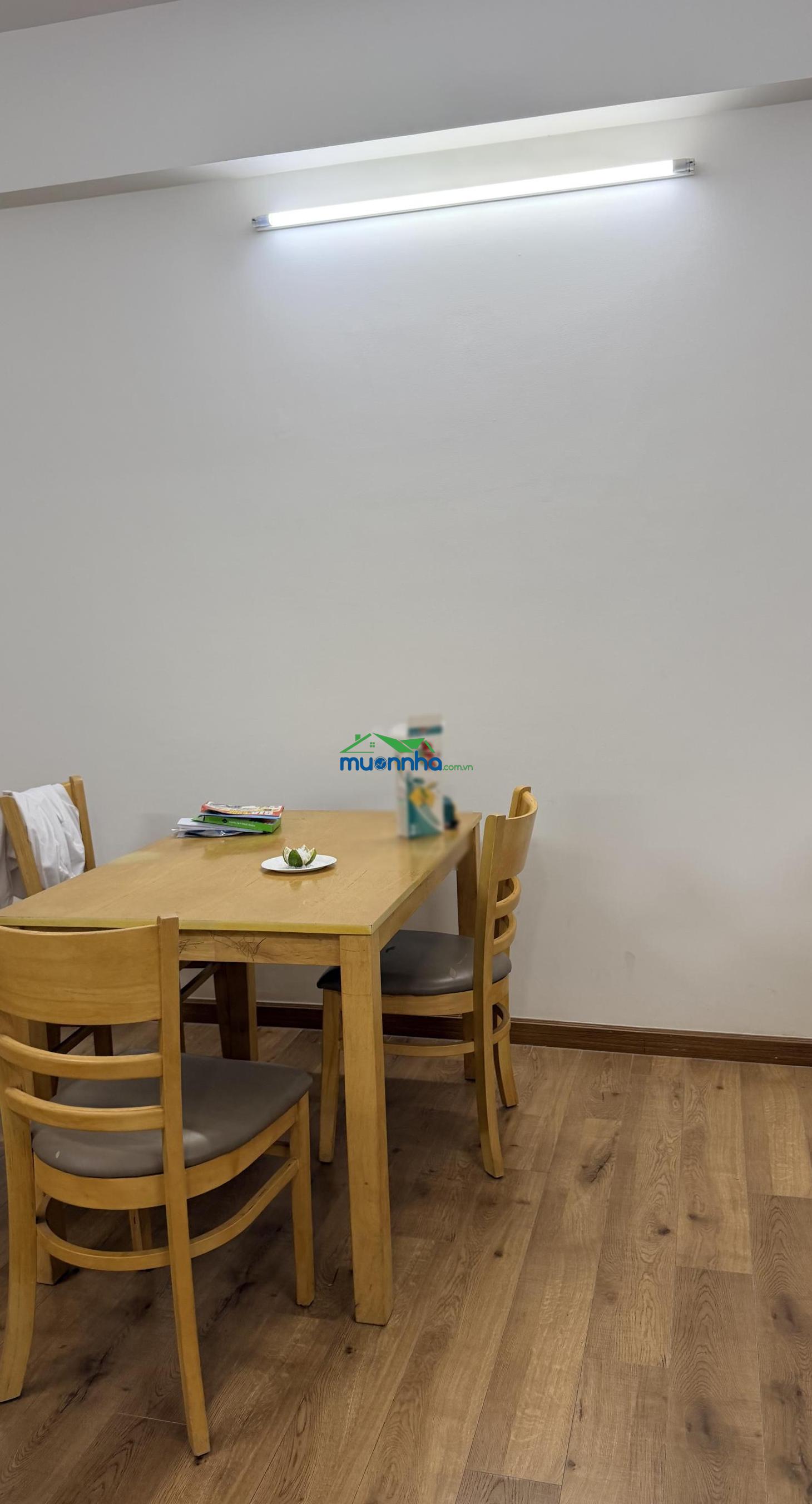 Cho thuê 2pn flora novia có nội thất, nhận nhà ngay. lh 0767 500 ***