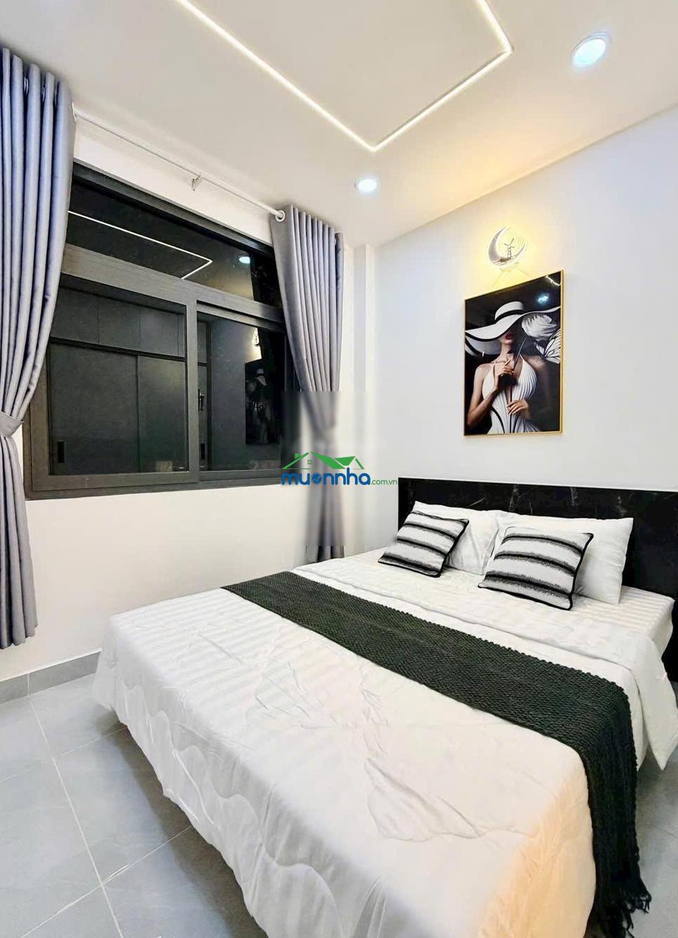 4 tầng lầu / 4 phòng ngủ - hẻm xe hơi - tầng sân thượng rộng thoáng - kèm nội thất - phạm văn chiêu - 2