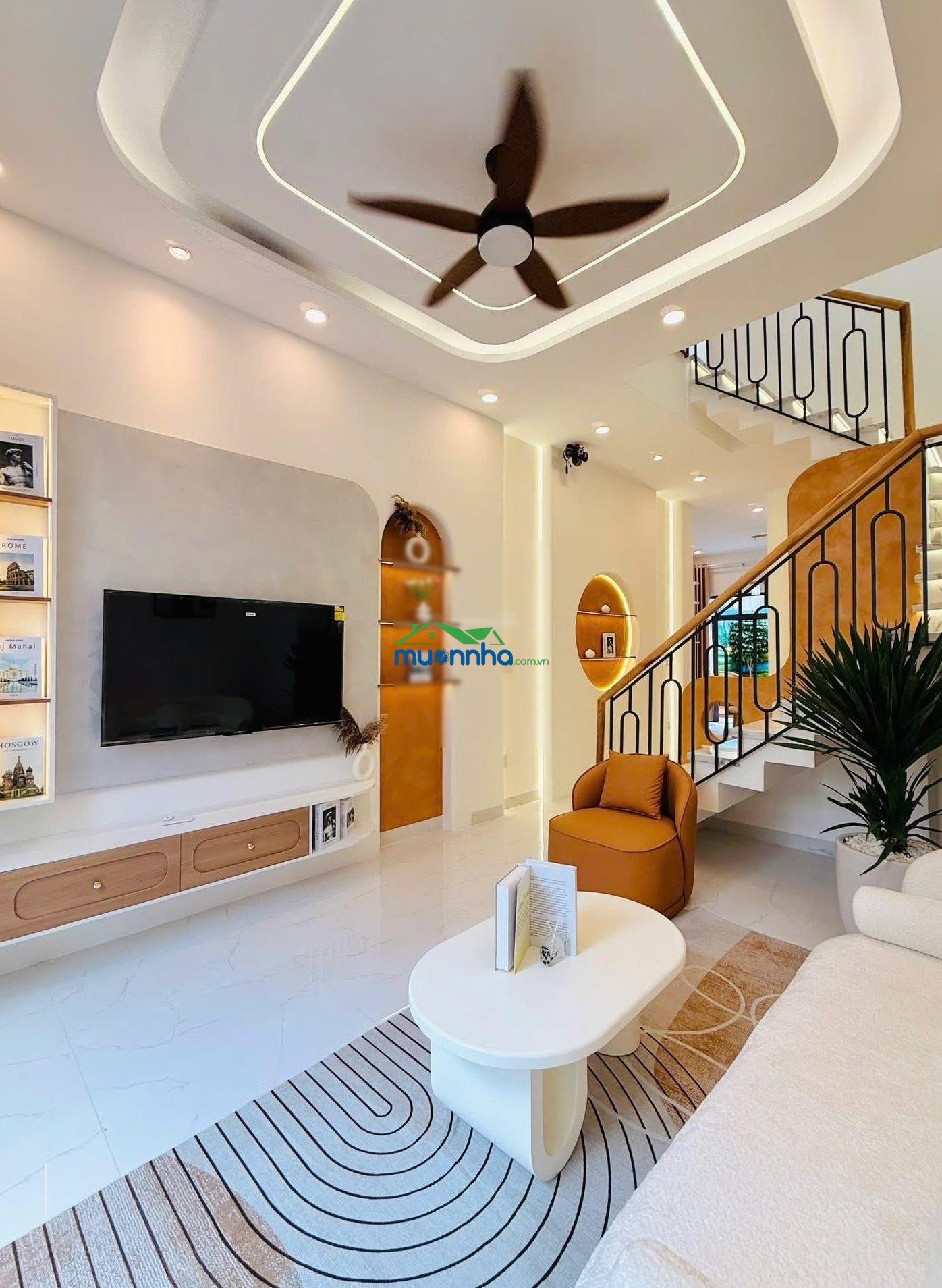 Bán nhà diện tích lớn giá lại rẻ ở liền - 3