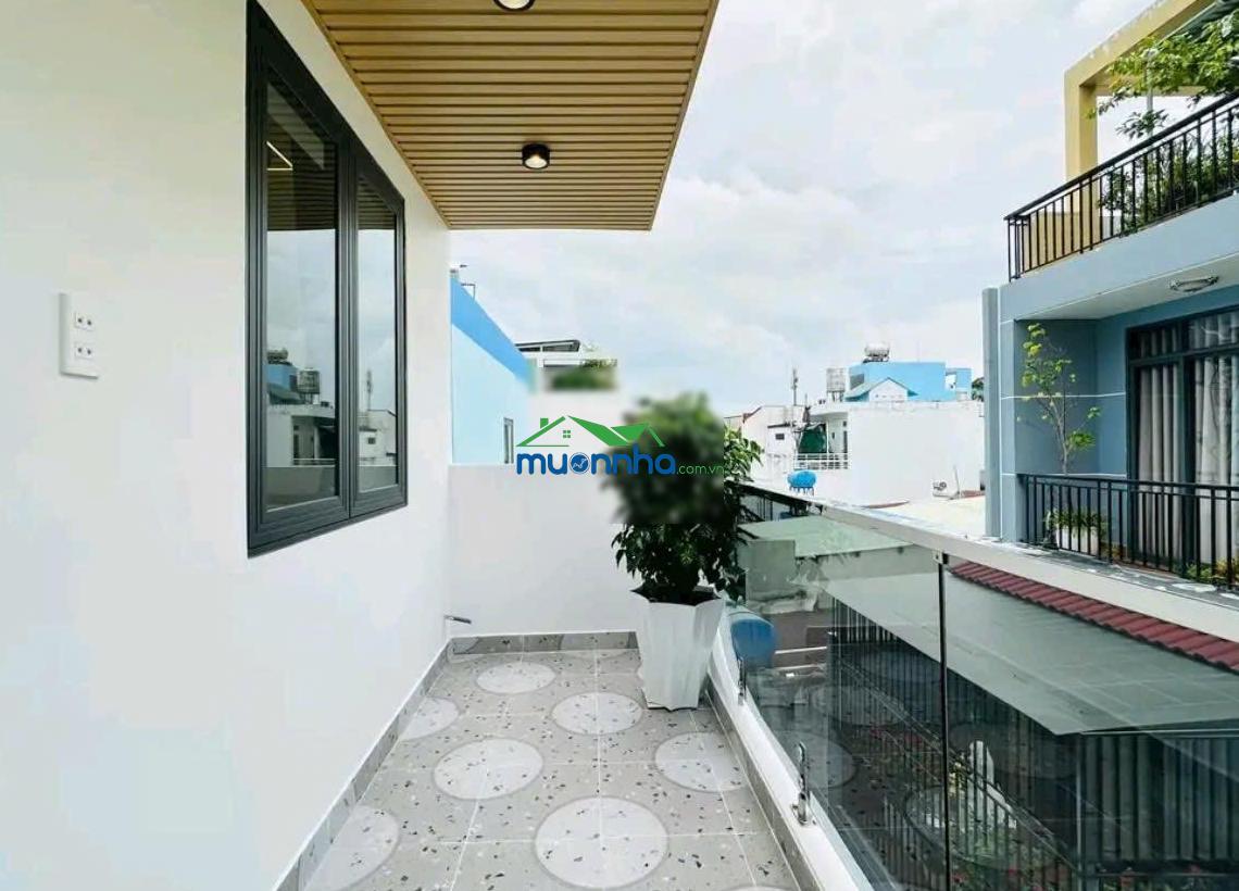 Cần tiền xoay vốn bán nhà đang cho thuê 28 triệu, đ nguyễn tất thành p13 - quận 4. 78,5m2/ 4,560ty - 3