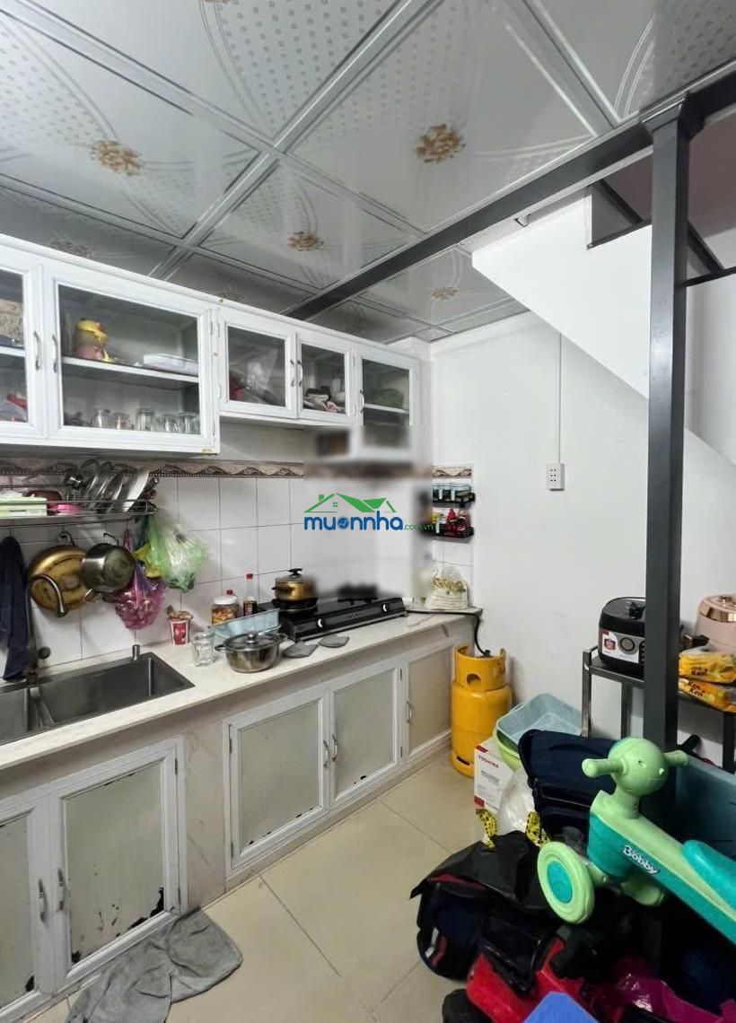 Nhà nhỏ vị trí đẹp vừa ở vừa kinh doanh 4m x 8m đường 8m thông giá 3,86 tỷ - 2