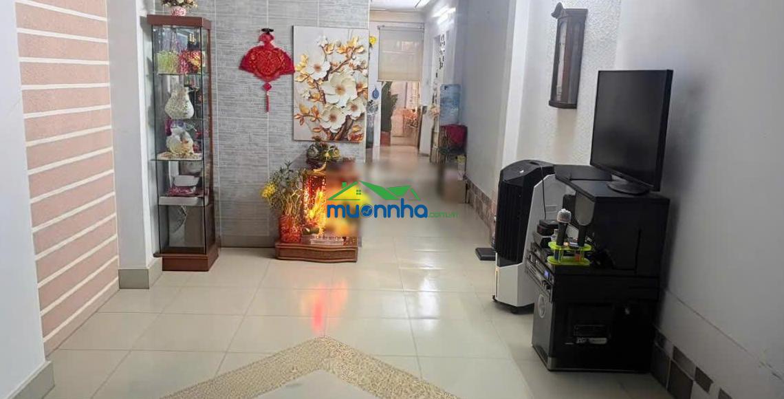 Sát bên q10! nhà 5 tấm đường xe hơi khu lê đại hành p11. dt: (3,5x17)m giá: 9 tỷ(tl)