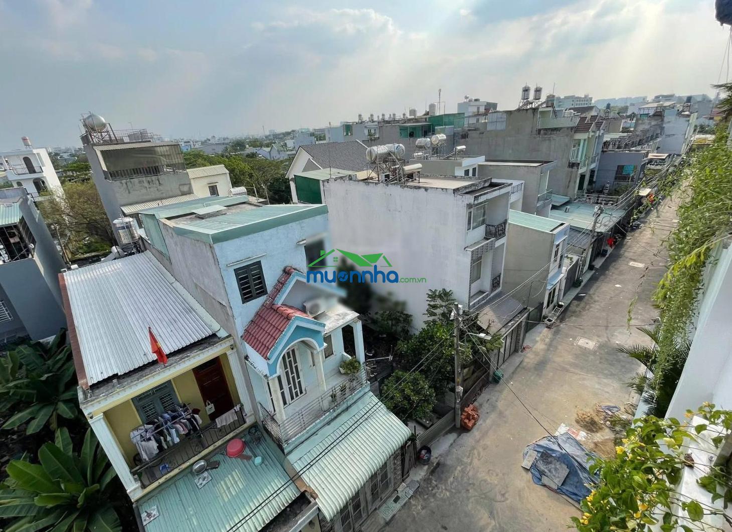 Chính chủ bán căn nhà diện tích sd 294m2 sàn full nội thất ngay nga tư ga giáp gò vấp