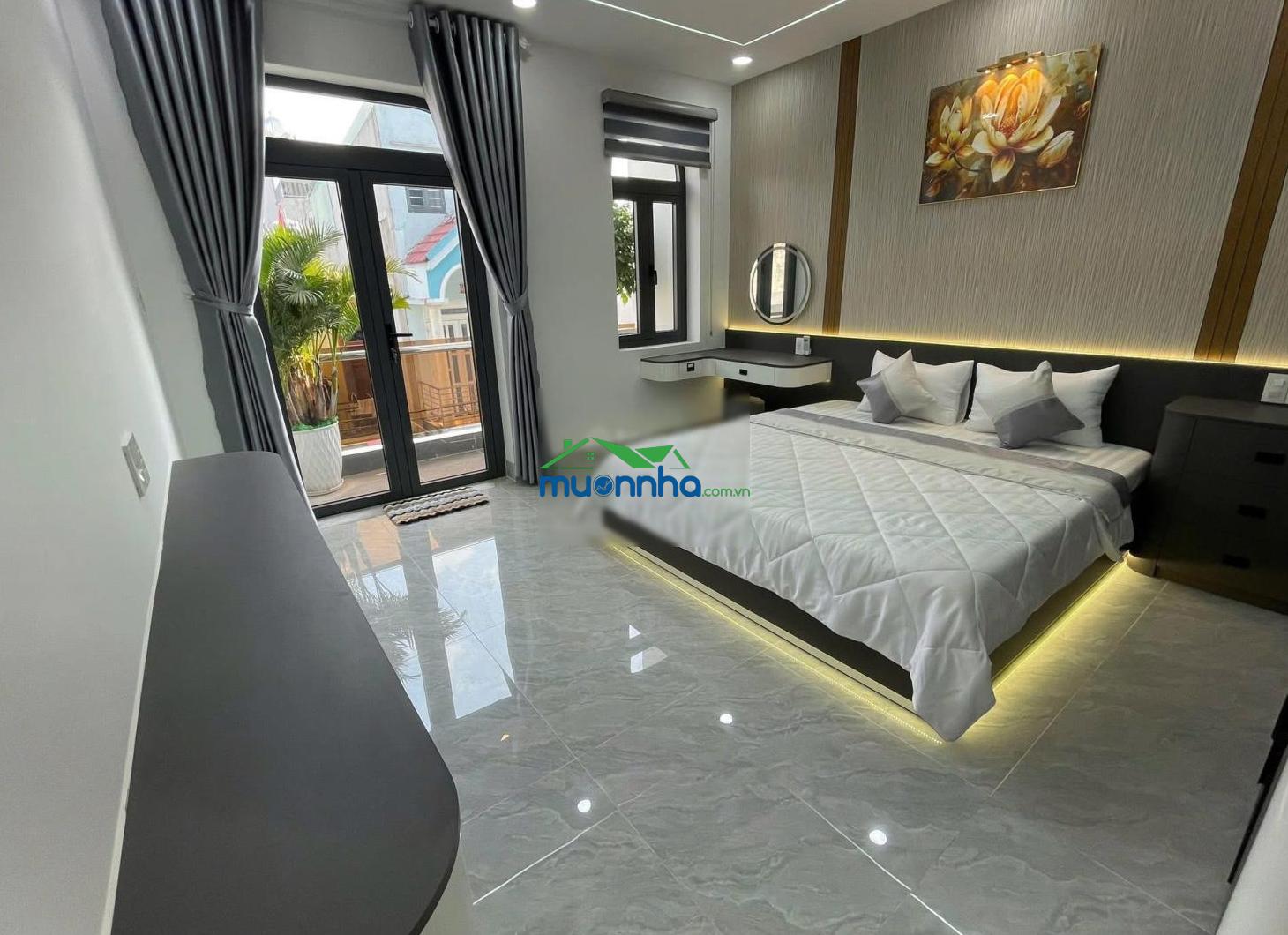 Chính chủ bán căn nhà diện tích sd 294m2 sàn full nội thất ngay nga tư ga giáp gò vấp - 2