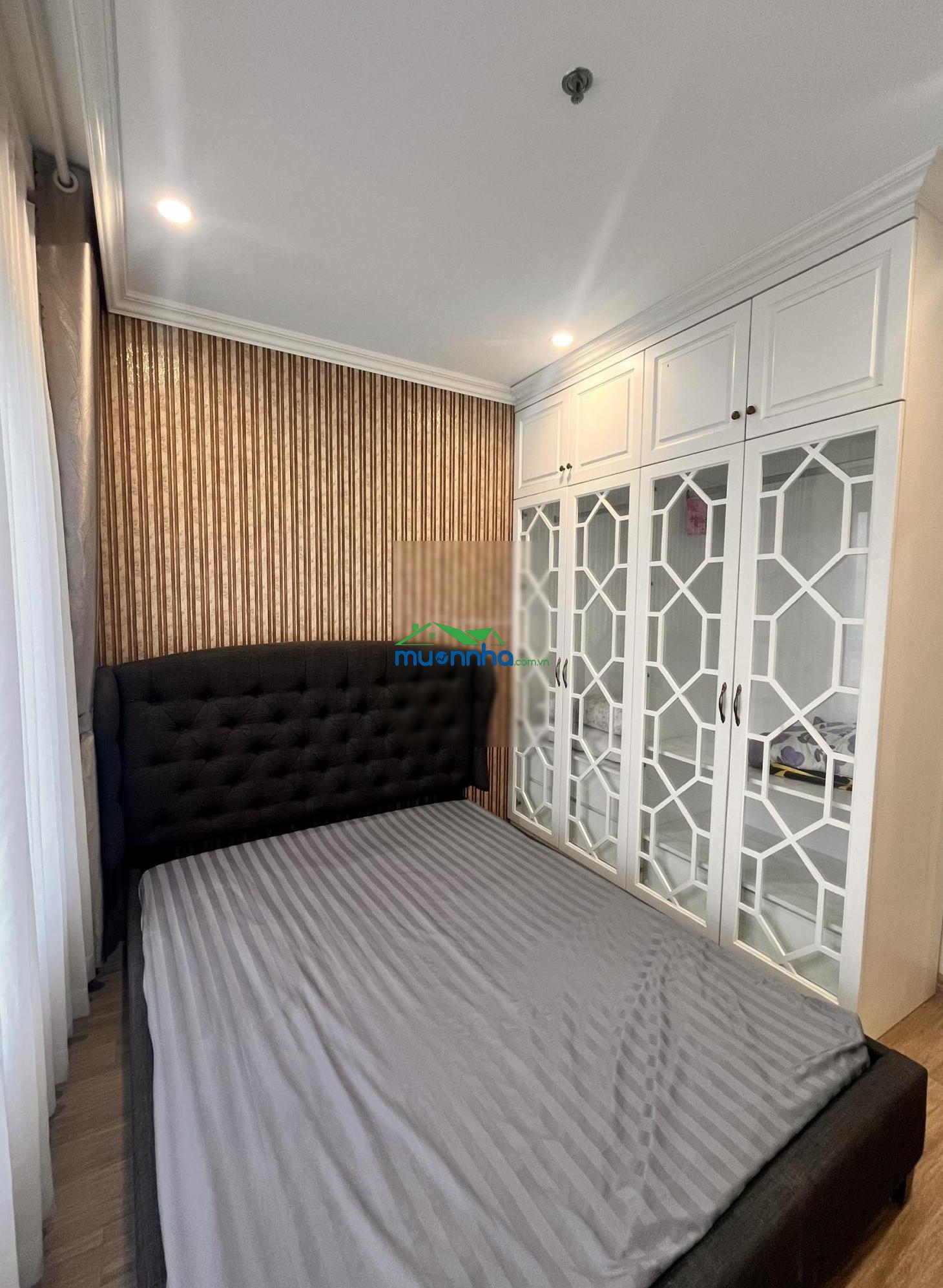 Bán gấp căn hộ 2pn + 3tỷ1 full nội thất sổ hồng công chứng nhanh