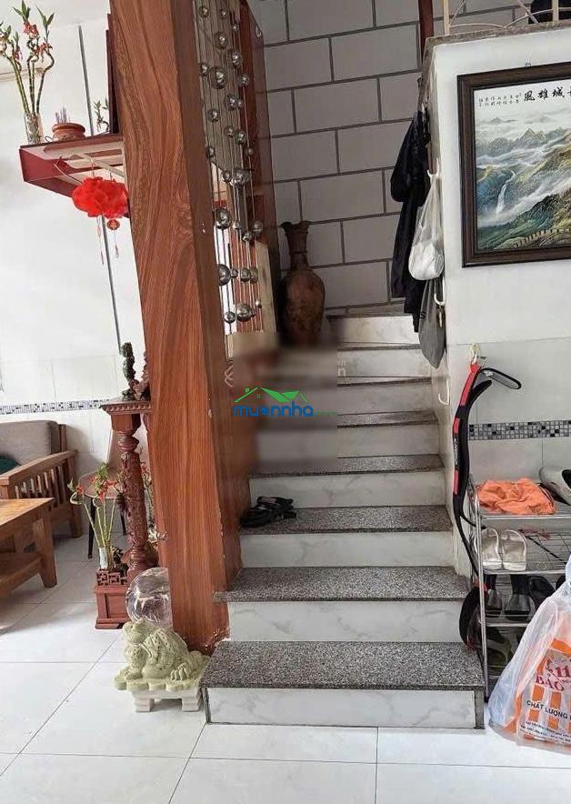 Nhà 3 tầng- hương lộ 2- giáp tân phú- ngang 5m- hẻm ô tô thông- 4pn-4wc- giá 6.1 tỷ tl