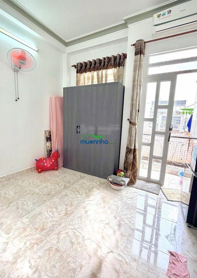 4x10m nhà 4 tầng khu lê văn quới bình tân(4pn 3wc), cách ngã 4 bốn xã 200m, nhà hẻm 3m thông. - 4