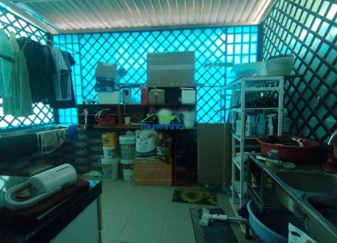 Nhà bán hẻm xe hơi đường huỳnh tấn phát, quận 7, 4pn, nhỉnh 6 tỷ - 4