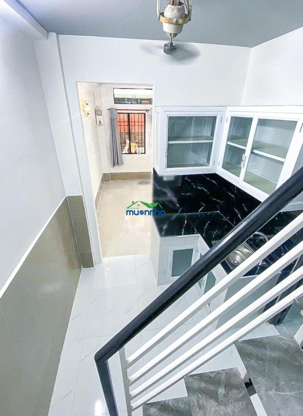 Quận 5 4 tỷ 990, chỉ vài bước ra mặt tiền trần phú, hẻm 3m, nhà mới ở ngay. vị trí cực đẹp