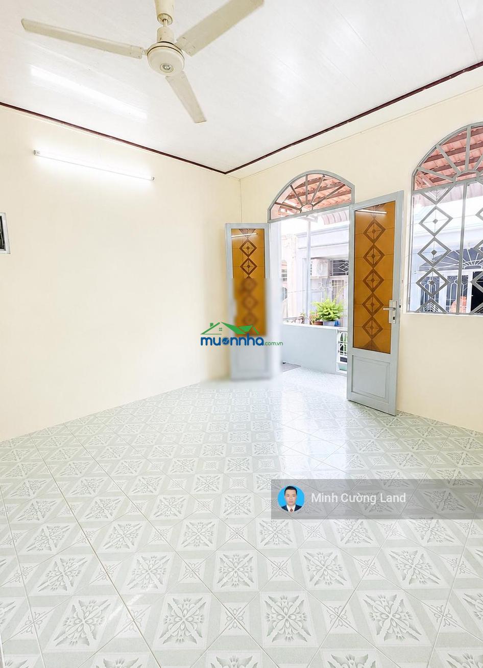 Chính chủ gửi bán nhà trương đăng quế, sát chợ cây quéo, 4.1x11m 2 tầng 3pn, cách hxh 15m, 5.5tỷ tl