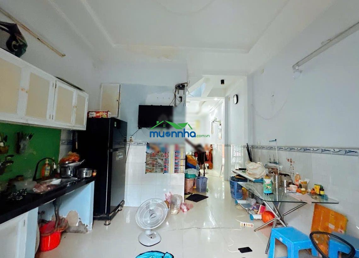 Nhà đẹp phú thuận - quận 7 - 2 tầng đúc kiên cố - 3pn - chỉ 6.1 tỷ - 3
