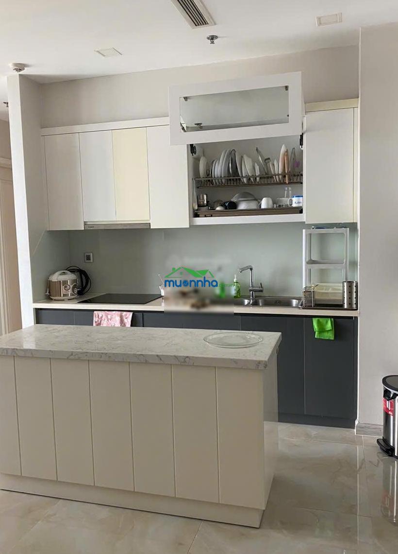 Cho thuê căn hộ 2pn vinhomes golden river tầng cao, full nội thất