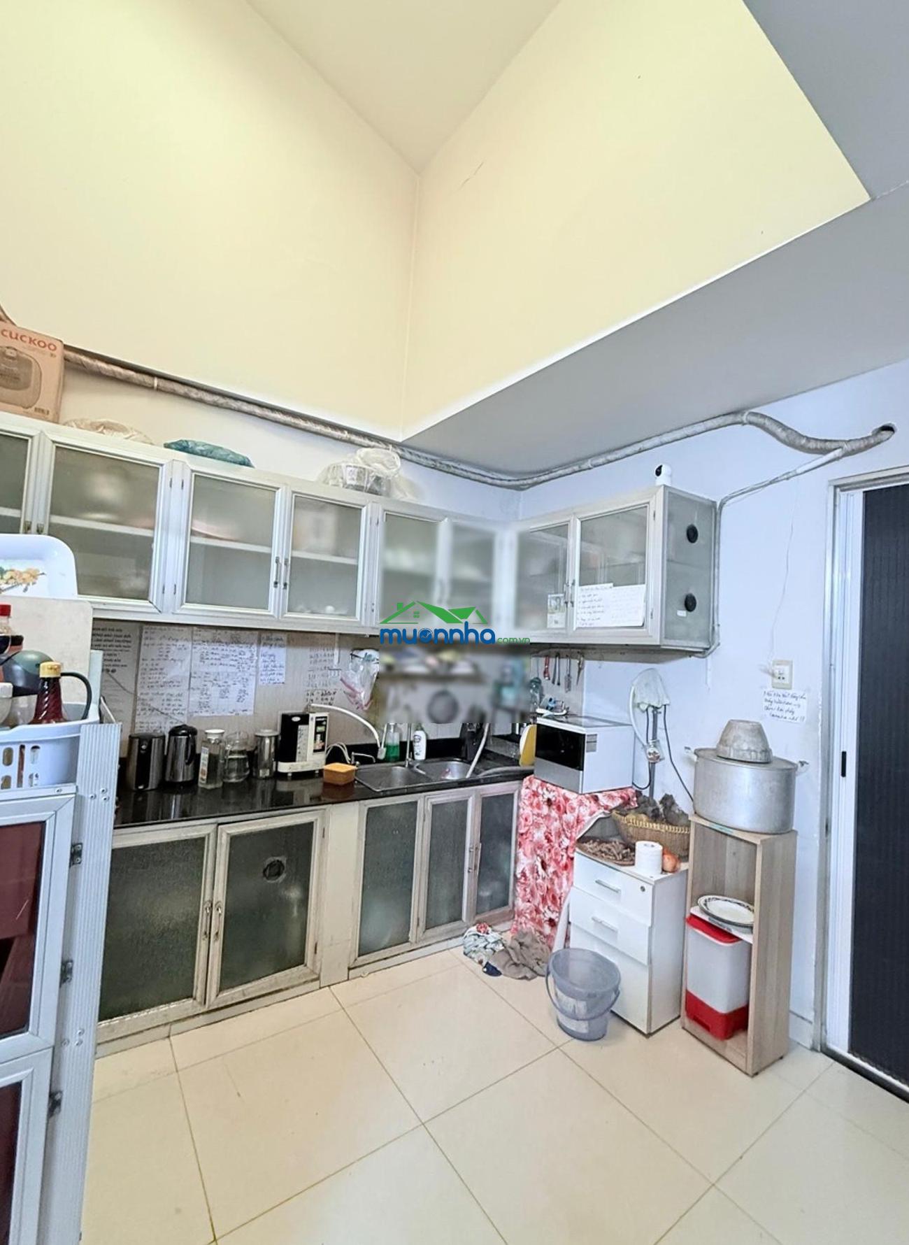 Bán gấp nhà 3 tầng 118m ngay ngã sáu gò vấp - 3 mặt thoáng - xe hơi vào nhà - nhỉnh 9 tỷ tl - 2