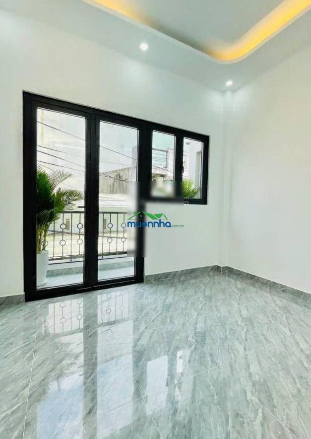 Ngay mặt tiền tô hiến thành - thành thái, gần đại học bách khoa. 40m2 xây 4 tầng, chỉ 6 tỷ hơn