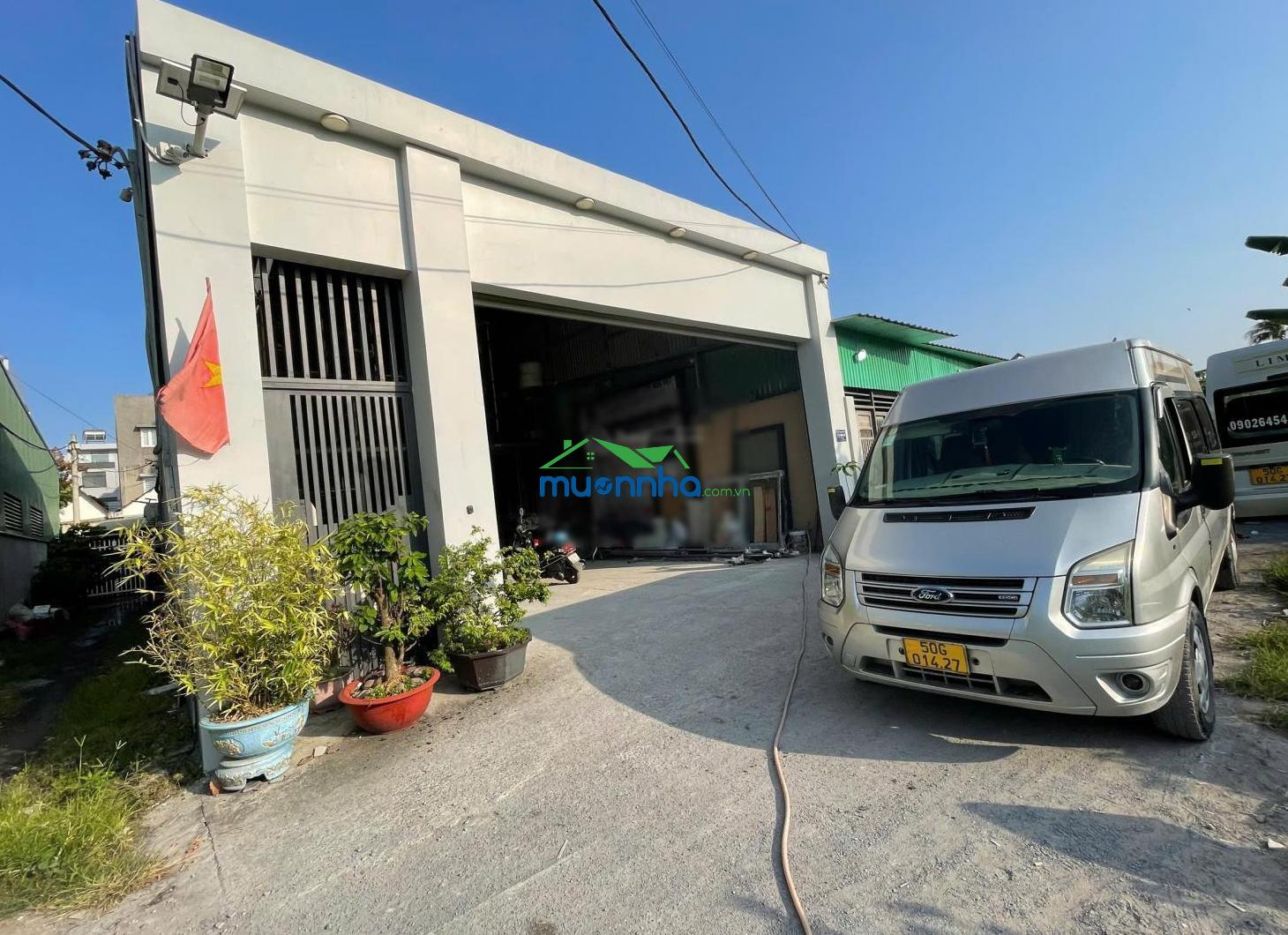 Bán nhà 2 mặt tiền hiếm diện tích lớn hẻm xe tải q12 - 2