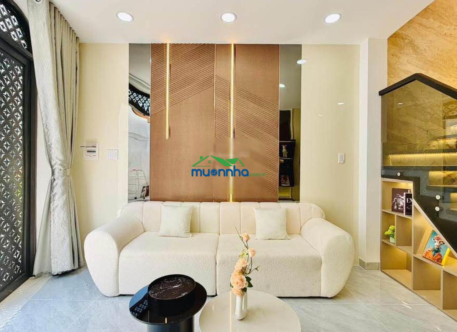 Mua 1 được 2 - hxh đỗ cửa - 3 tầng - phạm văn chiêu gv- 45m2- ngang 6,3m - full nội thất- 5,2 tỷ tl