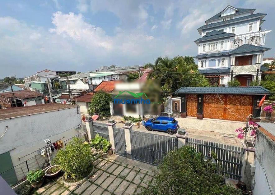 Ngộp bank cần bán 22 tỷ, biệt thự sân vườn 550m mặt xe hơi nở hậu tài lộc, đường số 5. long phước - 4