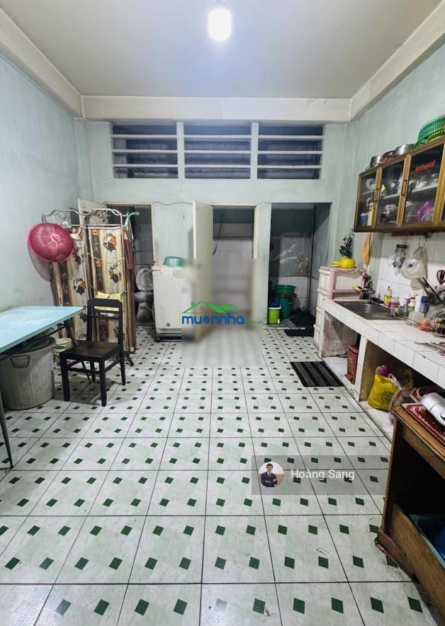 Nhà 2 tầng kế bên đại học hutech - điện biên phủ - thông số 4x17m - hẻm xe hơi 4m - gần q1 - 4