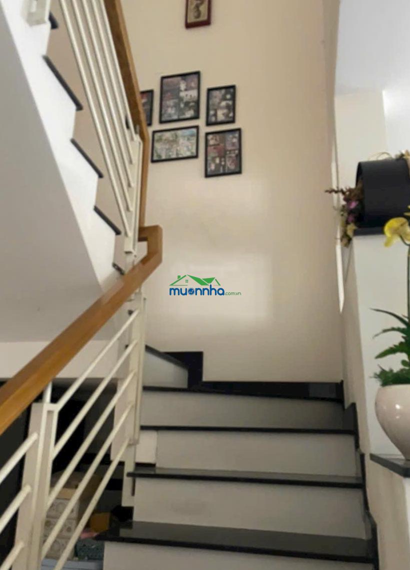 Bán gấp nhà 2 tầng 4m x 17m. nhỉnh 4 tỷ nguyễn văn quá - 3