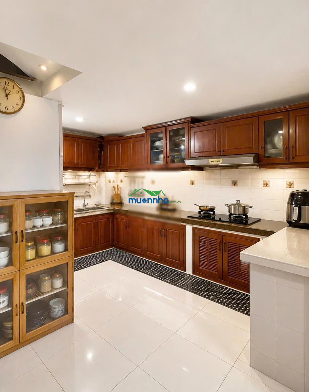 Nhà bán hxh âu cơ tân bình - dt 69m² - 5 tầng - ngang rộng ngay vòng xoay lê đại hành - 4