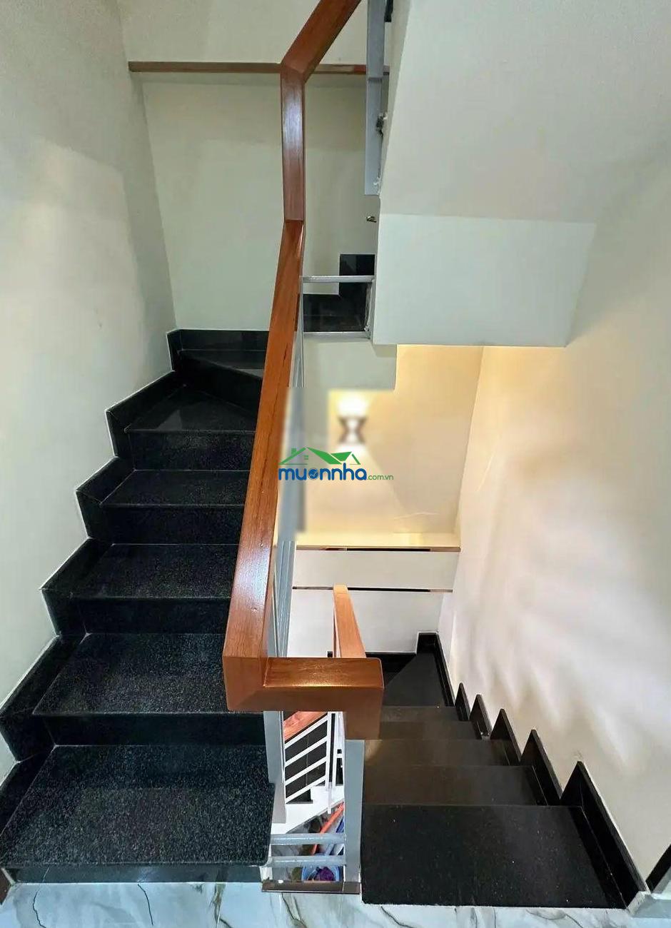 Bán nhà nhỏ hẻm trần bình trọng, q5 - 5,580 tỷ - nhà mới, có thu nhập sẵn - 4