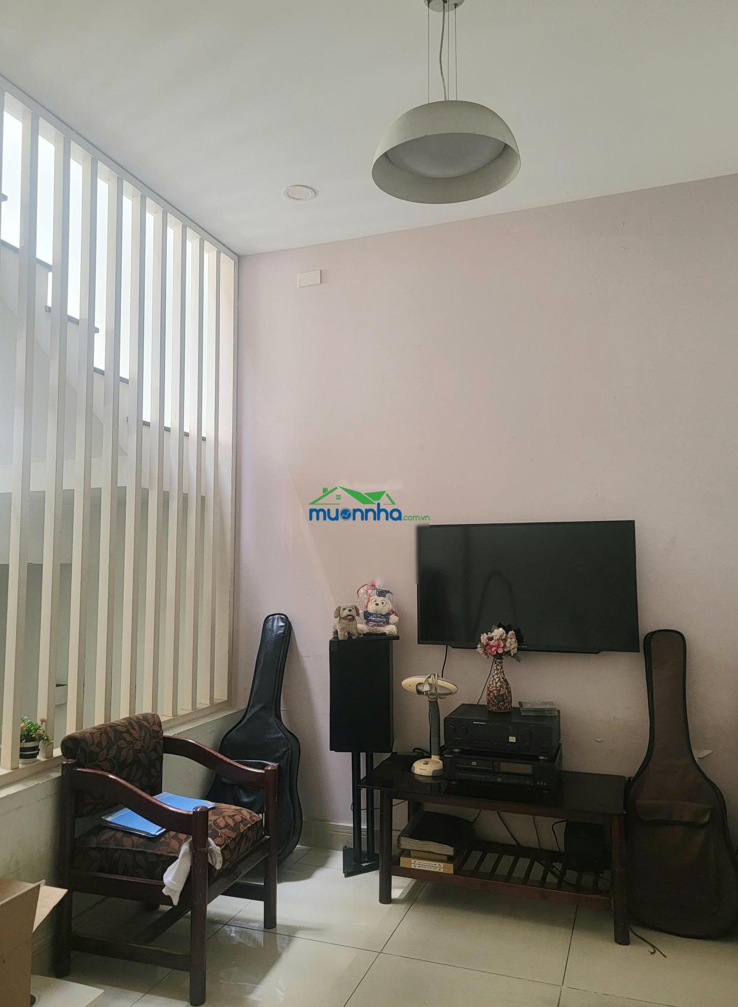 Bán nhà vị trí tốt cho người hữu duyên - 2