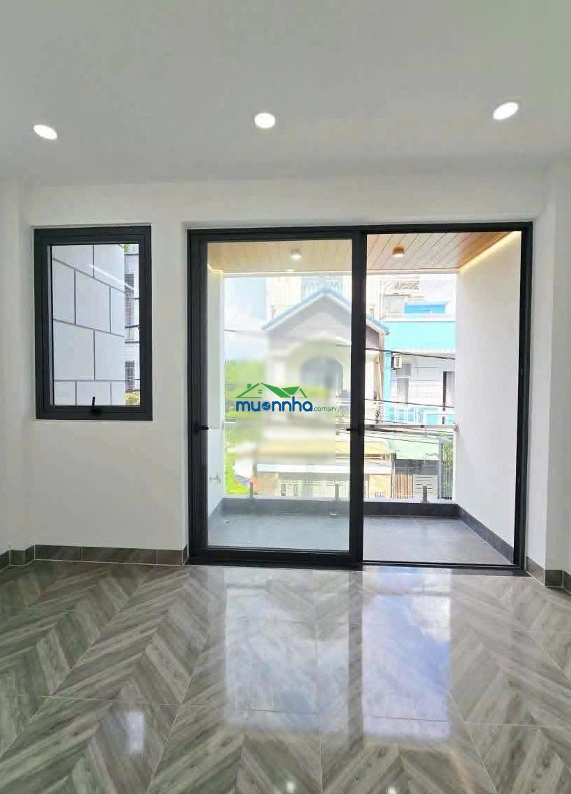 Bán nhà 3 tầng, hẻm xe hơi, phường long trường quận 9 cũ giá 4.75 tỷ (còn thương lượng)