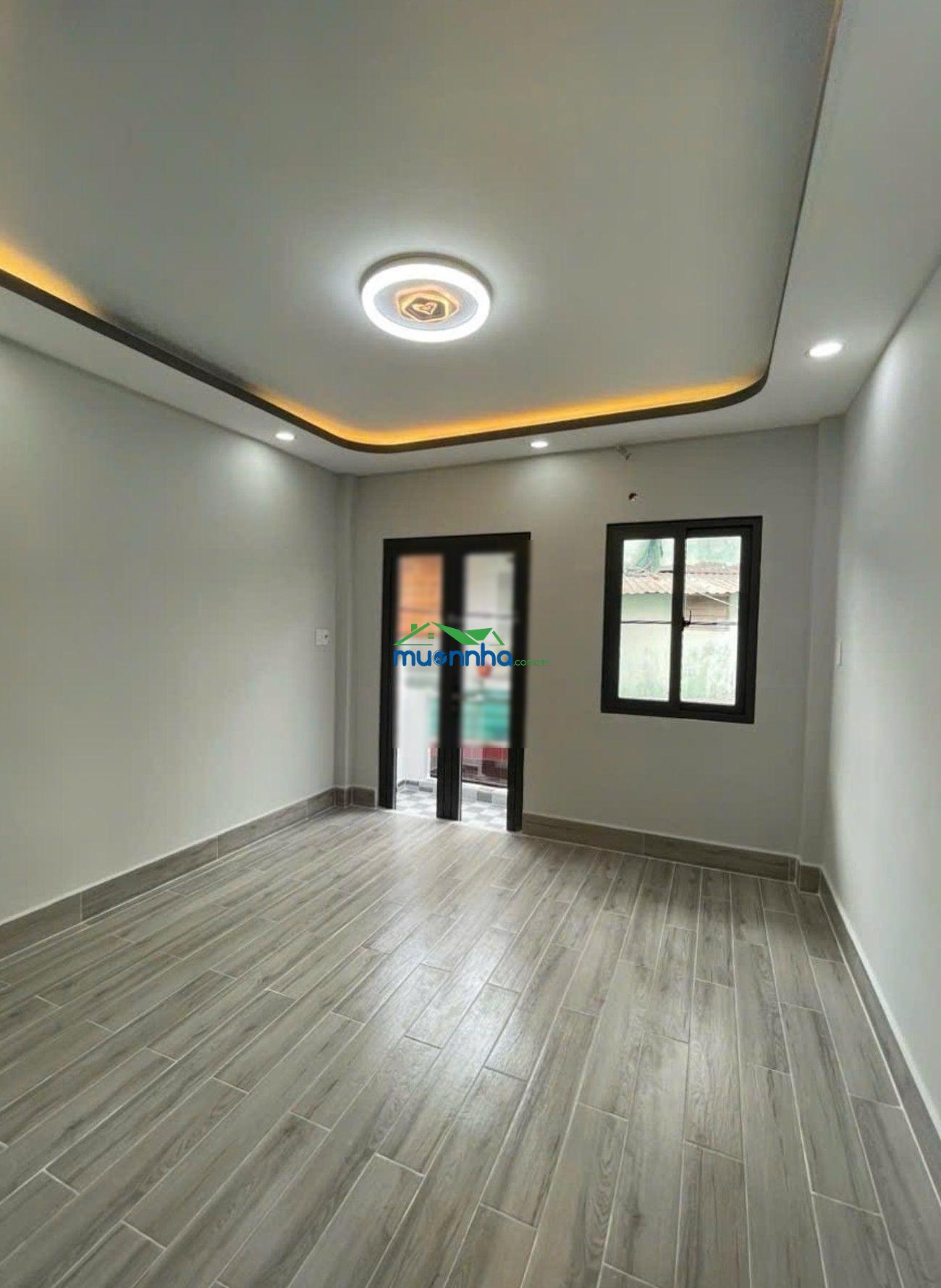 Nhà mới vào ở ngay, hẻm trước nhà hơn 4m, nhà 2 mặt hẻm thoáng mát, chỉ 31 mét ra tới tỉnh lộ 10 - 4