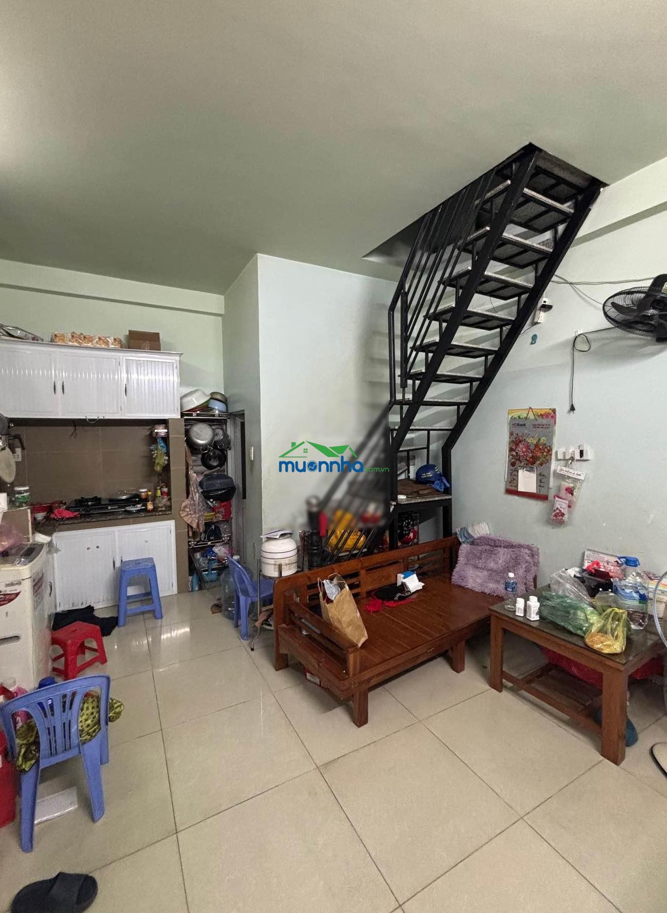 Nhà dân xây 3 tầng - căn góc - hxt - ngô chí quốc - thủ đức - 2