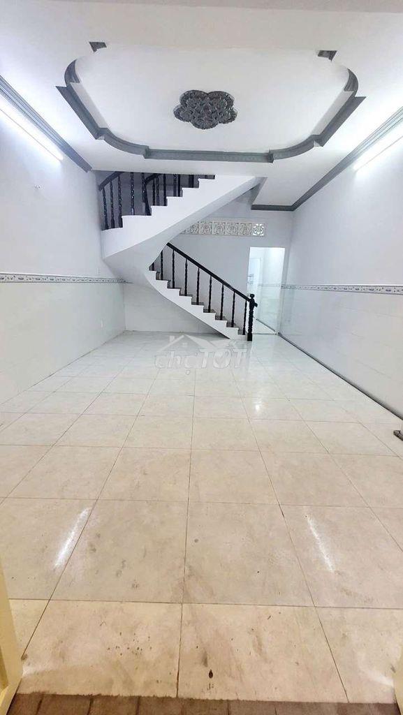 Nhà rẻ, 4x12m, 1 trệt❌1 lầu❌1 gác, 4pn 2wc, hẻm thông 4m