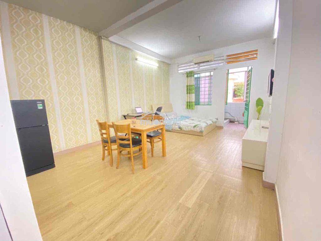 Cho thuê phòng ngủ tách bếp gần ngã tư hàng xanh , tàu điện - 2