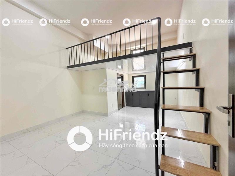 Duplex cửa sổ trời gác cao 1m8 ngay vòng xoay phú lâm, cầu vượt cây go