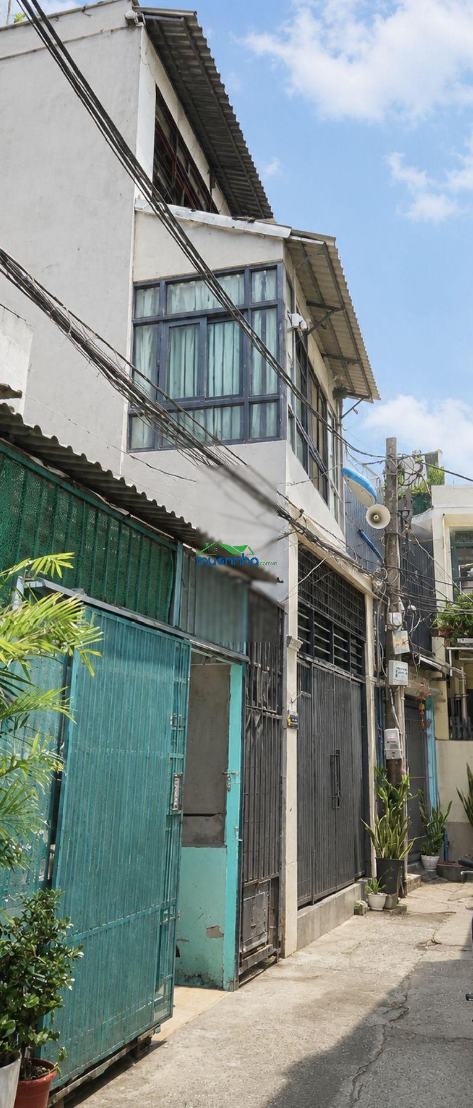 Chủ kẹt bank gấp bán nhà huỳnh tấn phát kế bên phú mỹ hưng dt: 142.3m2 ngang 14m giá 5tỷ5 tl