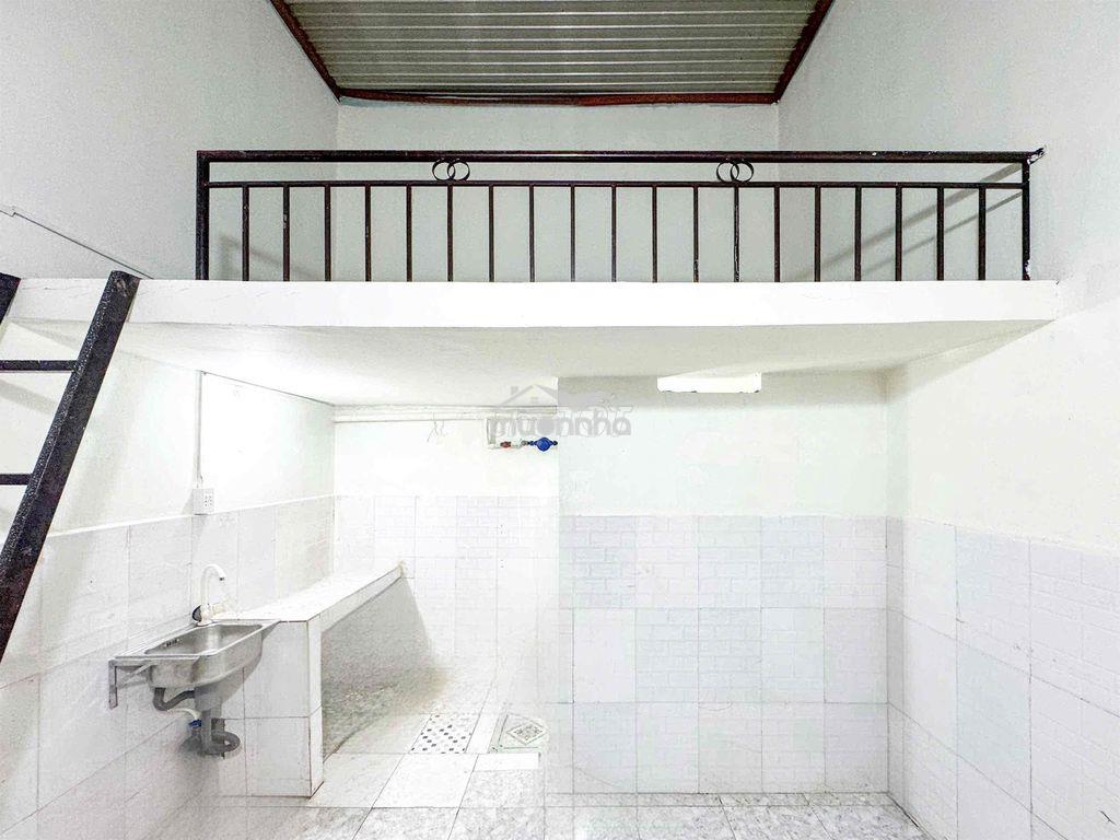 Trọ rẻ bèo ngã tư 550 - 3