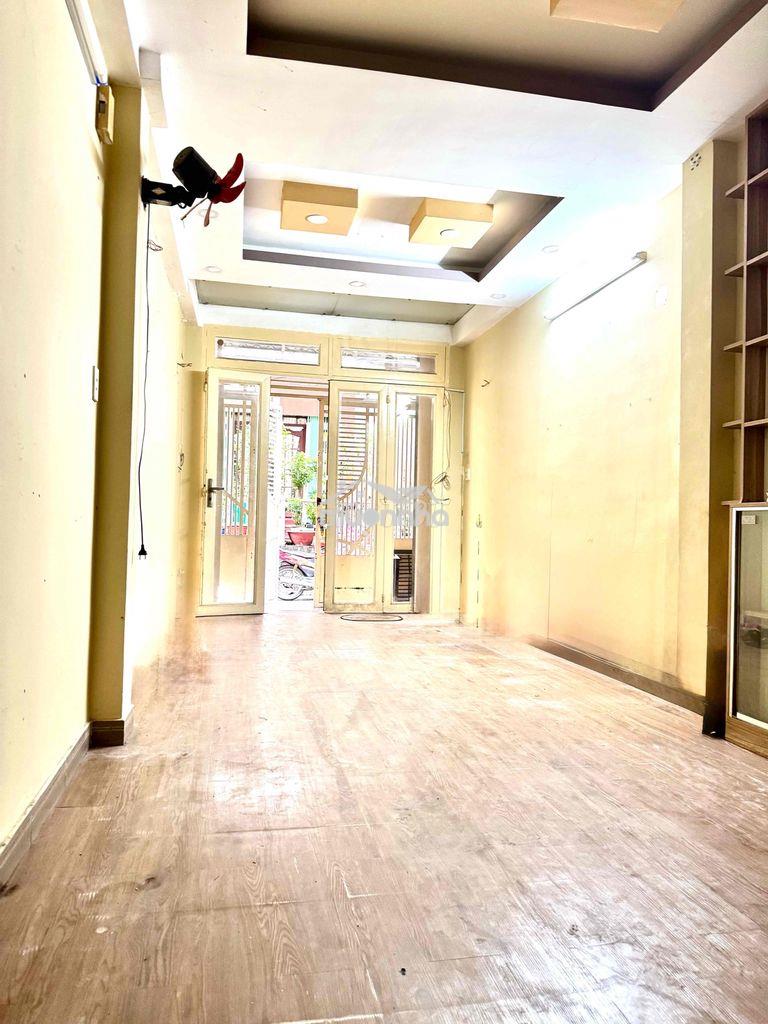 Nguyên căn đ.trần hưng đạo quận 1 cho thuê - 3