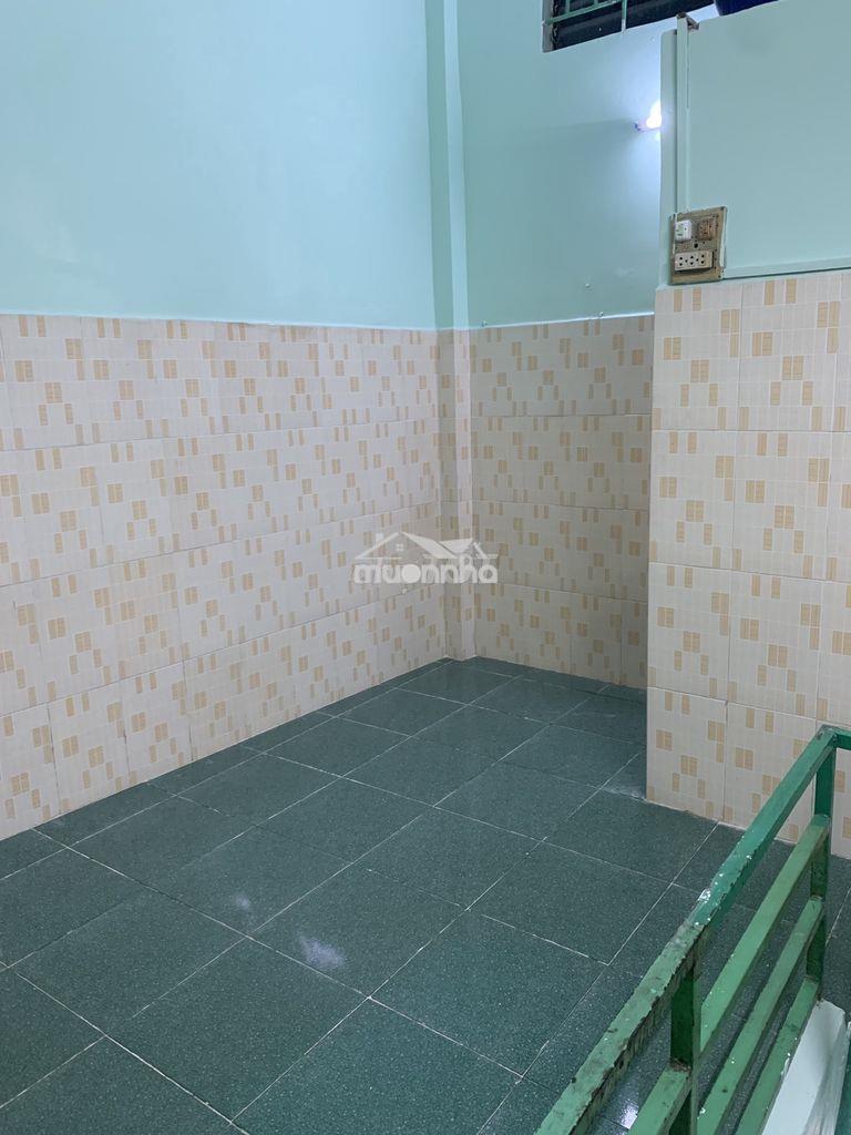 Nhà trọ 1 trệt 1 lầu 32m2 tại quận 8 gần chợ và trường học - 2