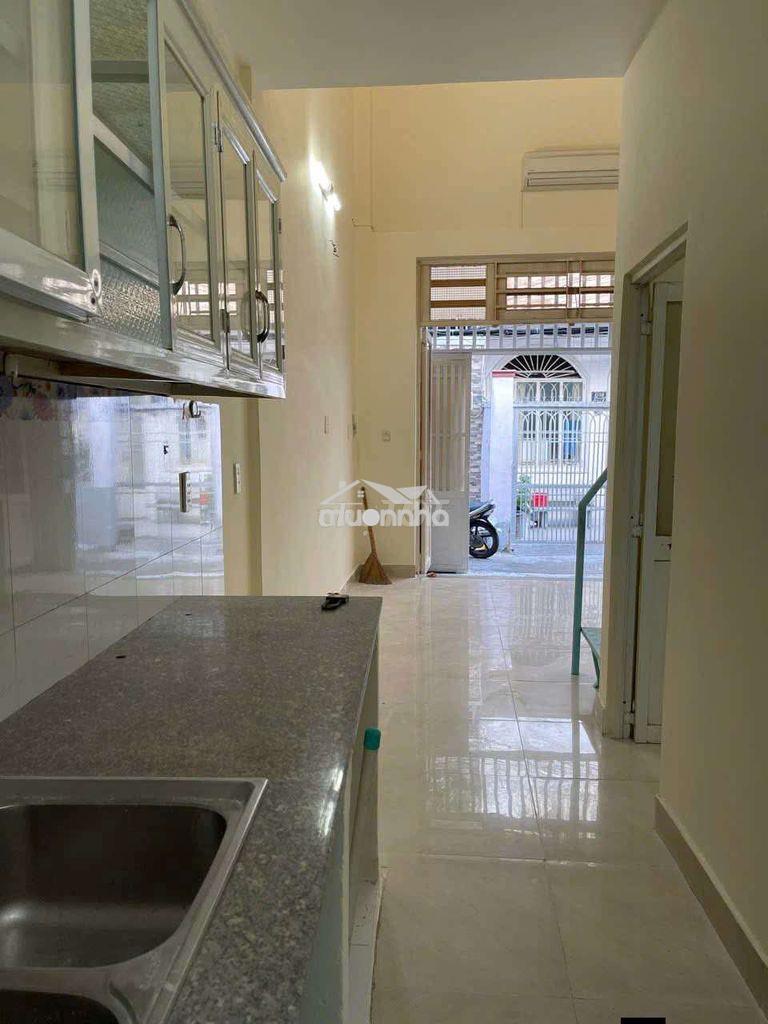 Nhà hẻm lũy bán bích, có gác 60m2 - 2