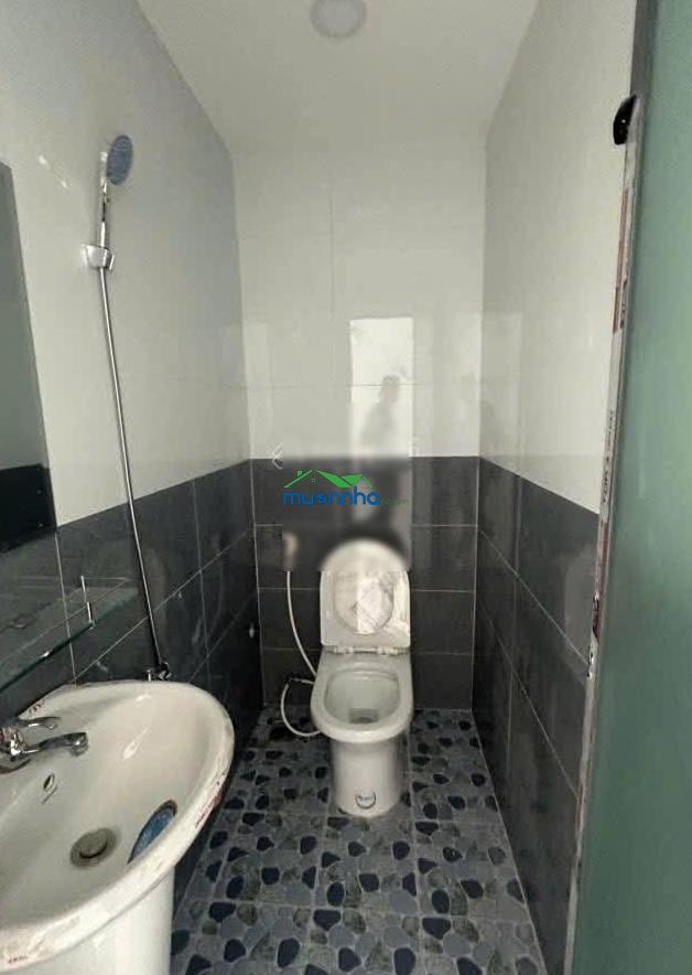 Mặt tiền kinh doanh hẻm xe tải thông, 2 tầng, dt 32m2, hương lộ 2, bình tân, giá 3,99 tỷ còn tl