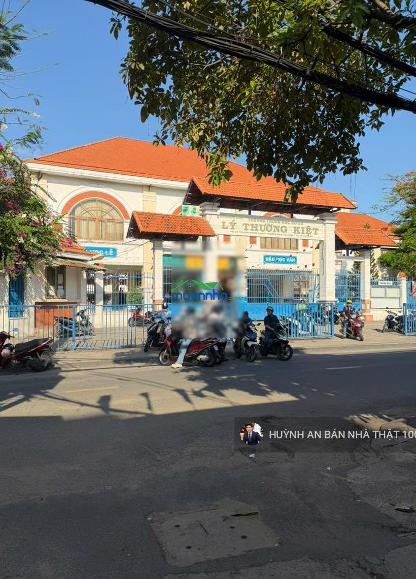 Nhà 1/ cách 1 căn ra đường trương phước phan.ngây cc hoàng kim thế gia- 3pn -dtsd 89,1m2- ply chuẩn