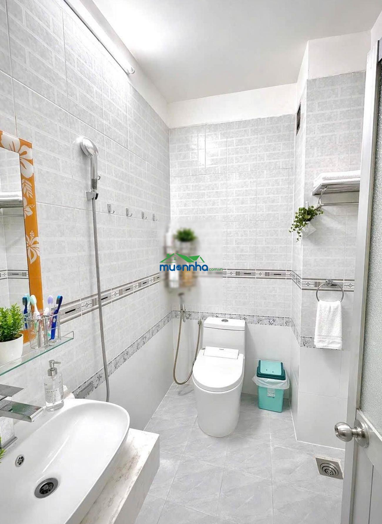 Bán gấp nhà hxh chiến lược 4.1 x 14m, 60m2, 5 tầng 4pn nhà đẹp hoàn công chuẩn - 2