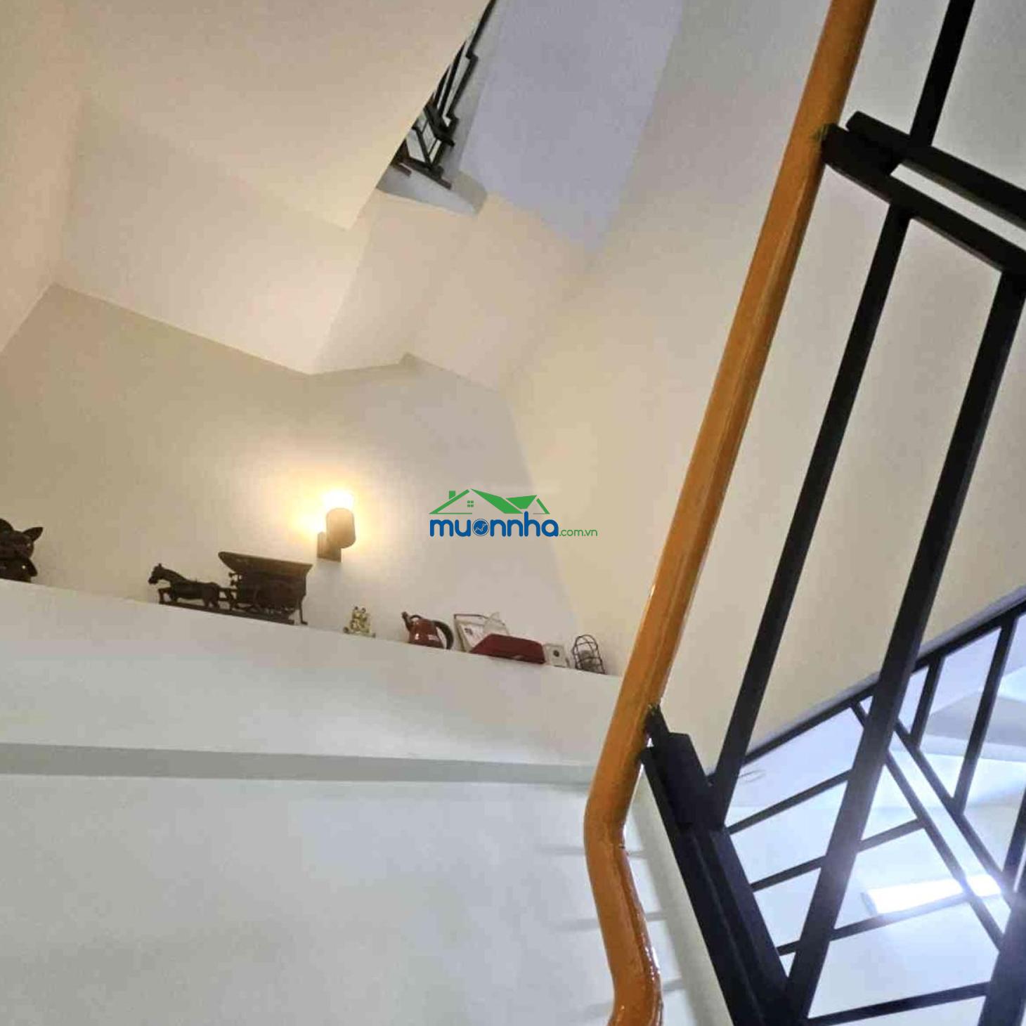 Bán nhà căn góc 106m² - ngang 6.3m - hxh - 3 tầng, gần hoàng diệu 2 - chỉ 7,5 tỷ - 2