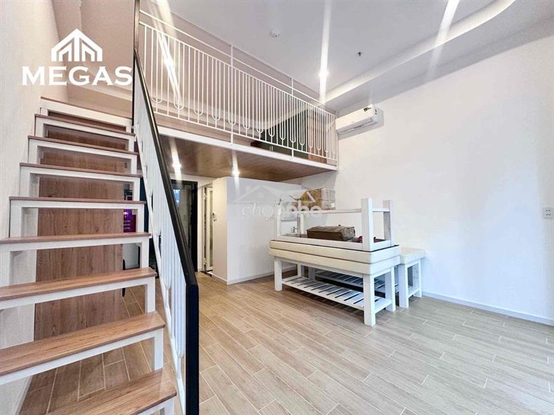 Duplex ban công mới xây full nội thất cao cấp ngay công viên làng hoa