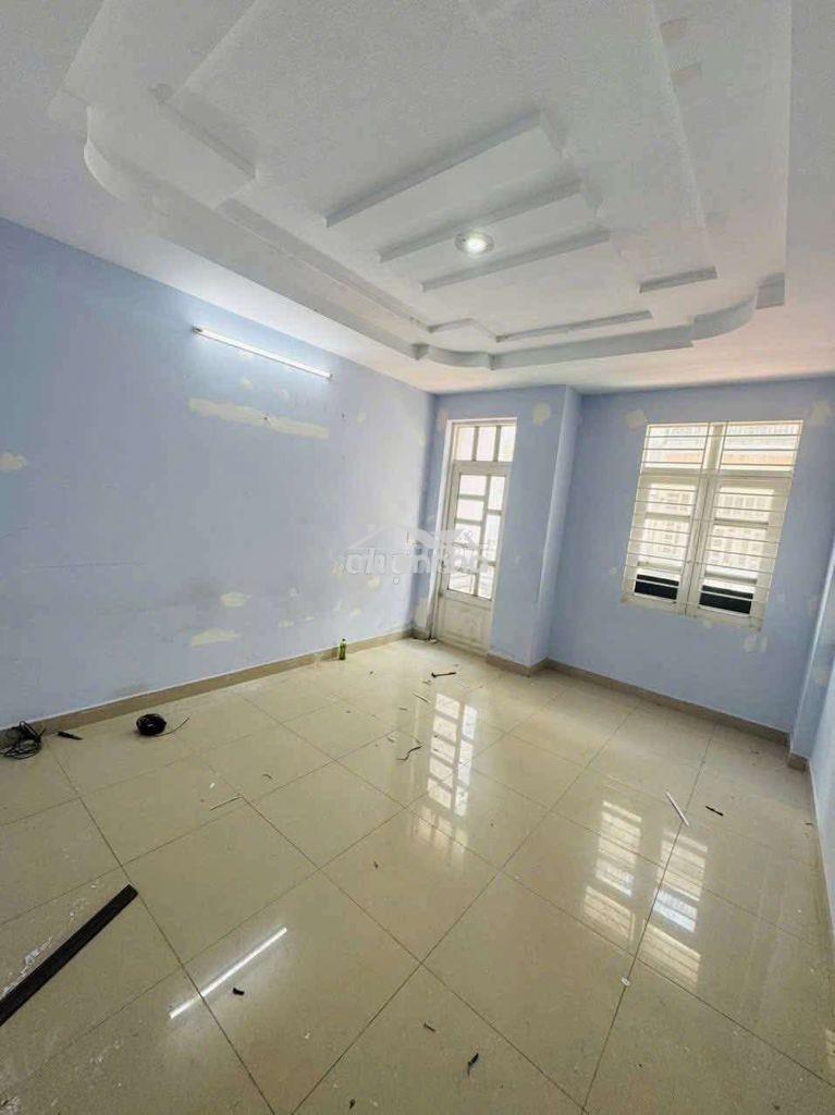 Cho thuê nhà đúc 4 lầu hẻm xe hơi lê văn thọ gò vấp 4 x16 giá 16tr - 4