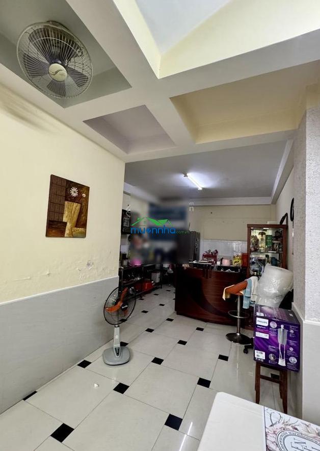 Chủ ngộp giảm sâu - nhà 5 tầng tân bình - hẻm ô tô đậu cửa - dòng tiền 13.5 tr/tháng-giá chỉ 9t.ỷ2