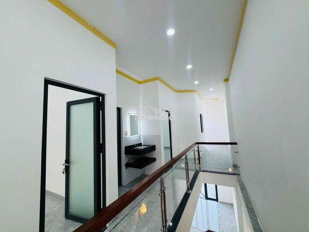 Bán gấp nhà tân uyên, ngay chợ 1ty9 còn tl - 2