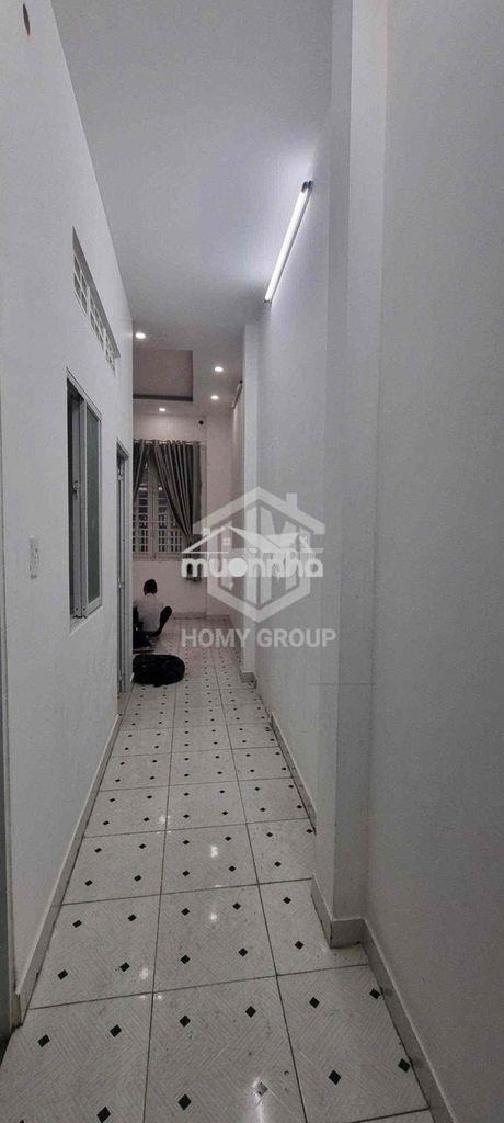 Hàng hiếm! nhà 3pn ngay đối diện đh spkt, ngã 4 thủ đức - 3