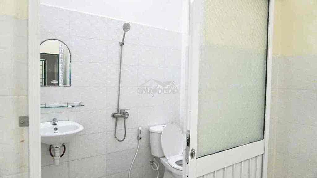 Phòng trọ 20m2 có máy lạnh - 3