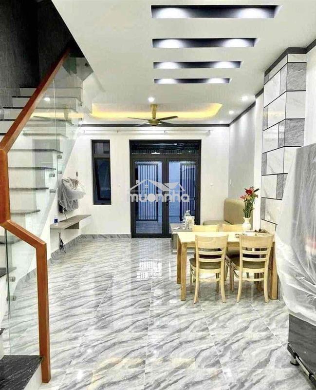 Cho thuê nhà trệt lầu sân ô tô đầy đủ nội thất ngay chợ phú hoà