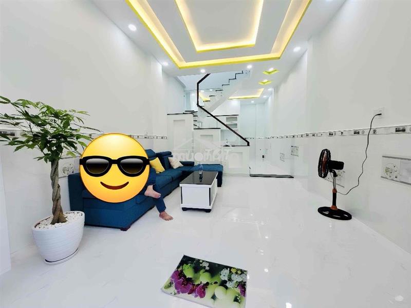 👉Hẻm xe hơi - dt: 4x10 (40m2) - nhà đúc 2 tầng, ngay vườn lài - chỉ 4,